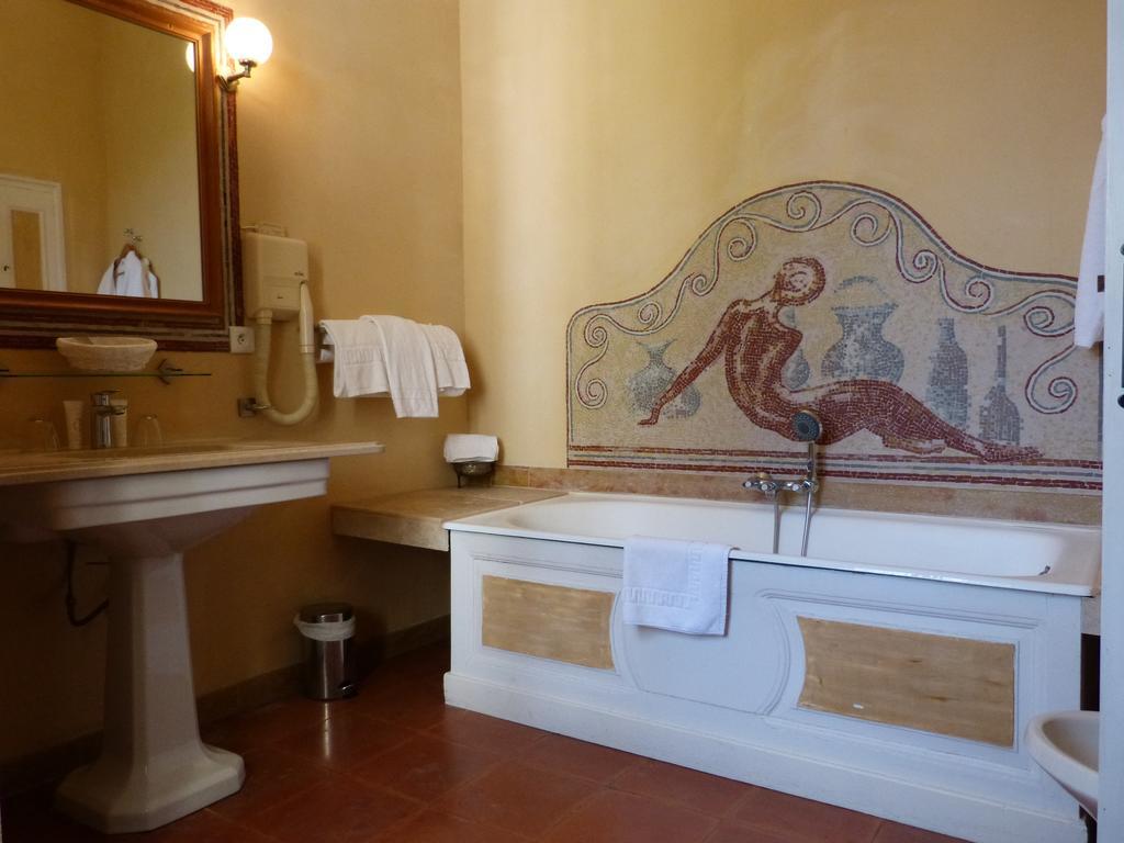 Chateau D'Arpaillargues - Teritoria Экстерьер фото